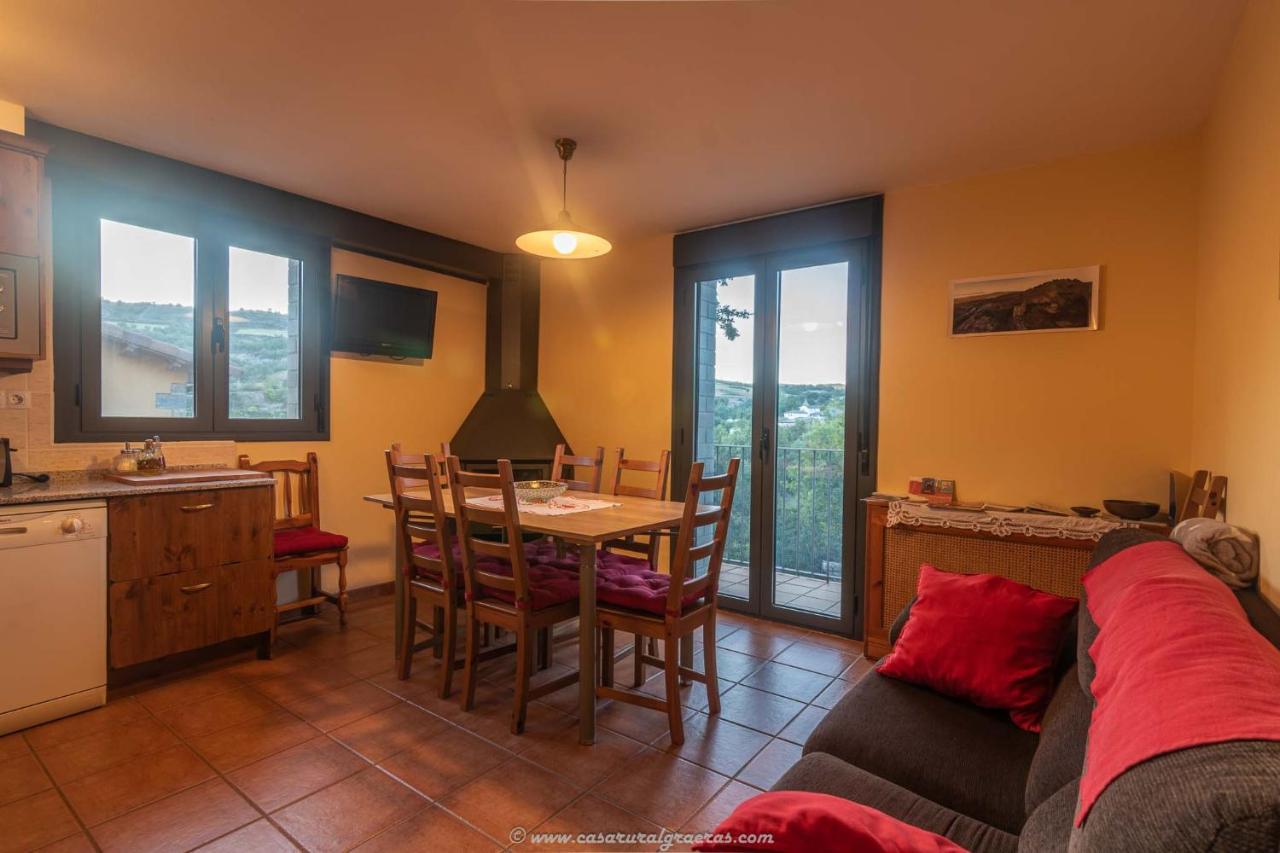 Casa Rural Graeras En Castigaleu מראה חיצוני תמונה