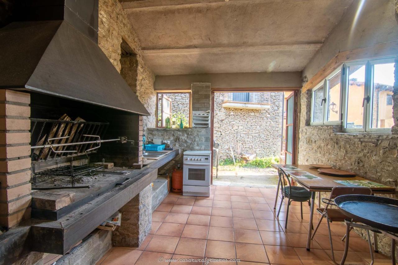 Casa Rural Graeras En Castigaleu מראה חיצוני תמונה