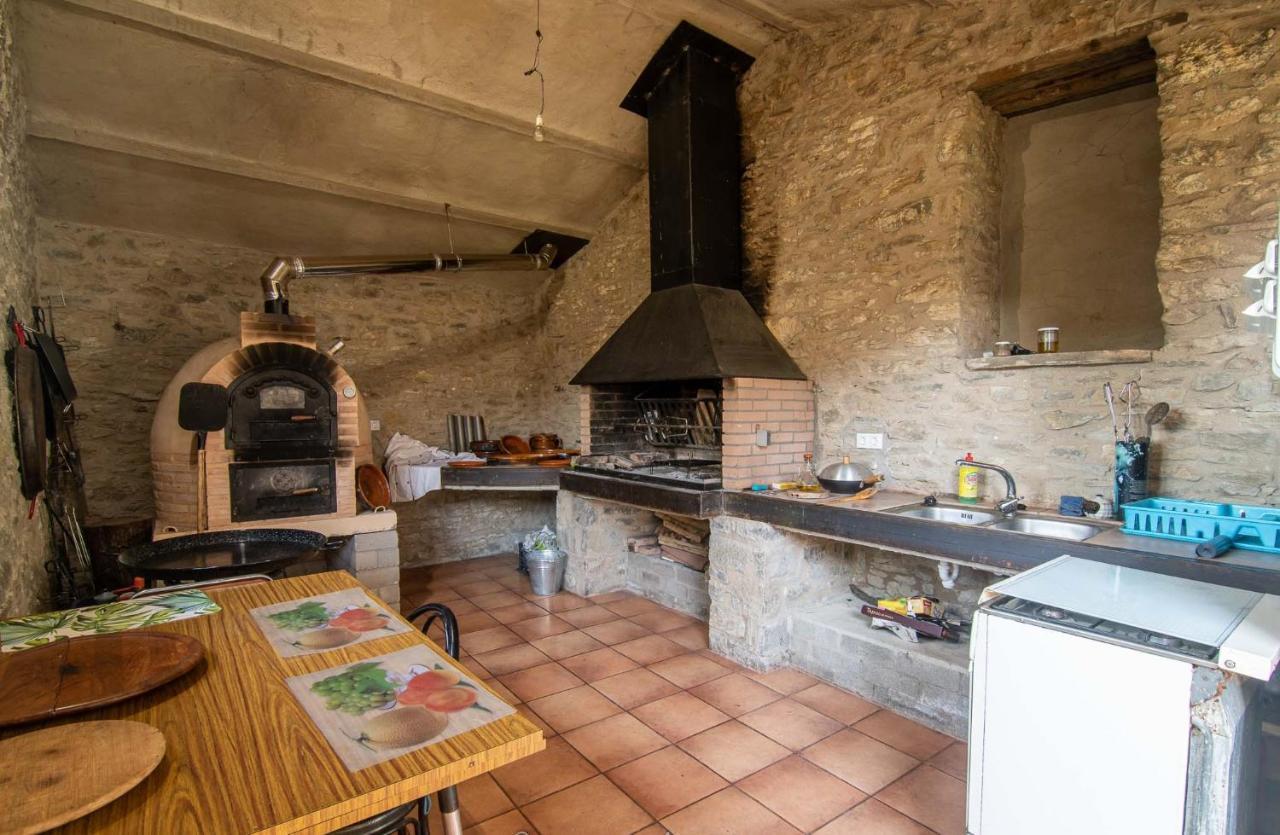 Casa Rural Graeras En Castigaleu מראה חיצוני תמונה